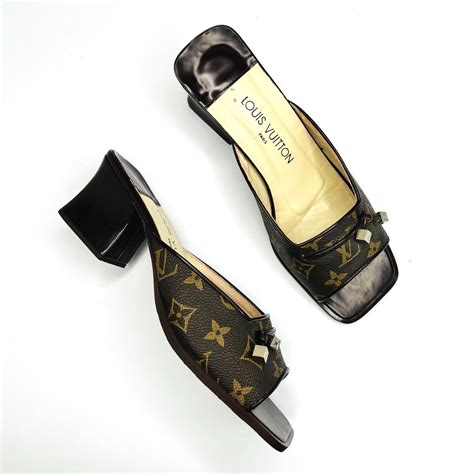 saldi louis vuitton|louis vuitton slip on heels.